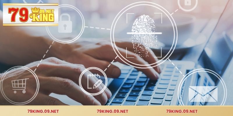 Kiểm soát truy cập và quản lý quyền hạn